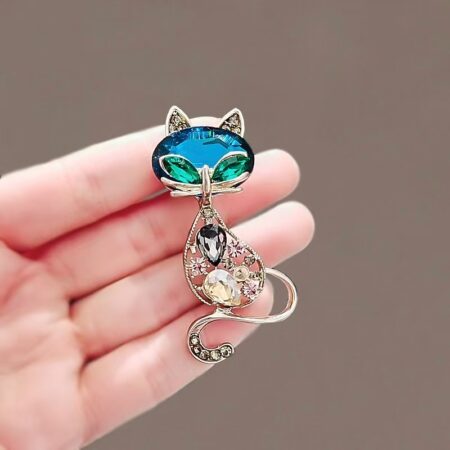 High-end Diamond-inlaid Metal Alloy Brooch